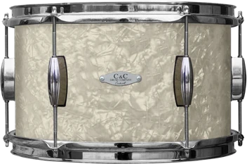 Player Date tom in Aged Marine Pearl