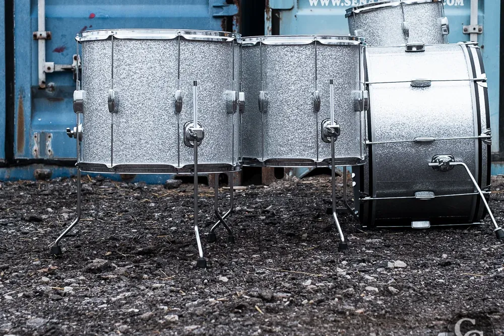 Player Date II in Silver Sparkle · Bonzo