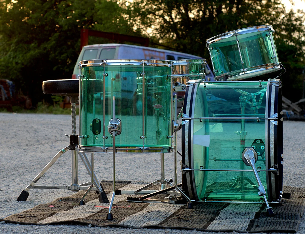 Green acrylic kit with full-length tube lugs