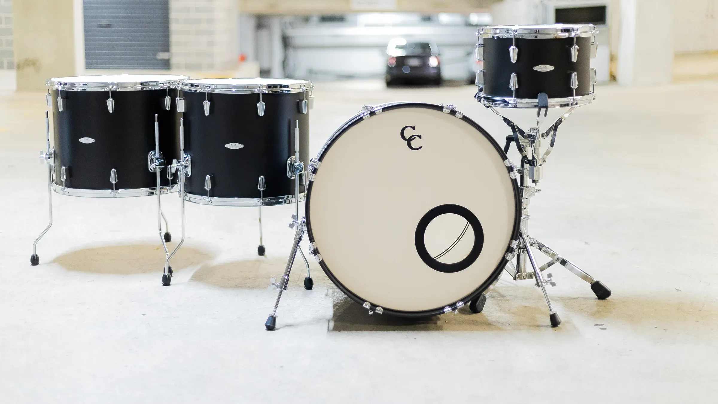 Gladstone in Ebony Stain, 22, 12, 16 and 18